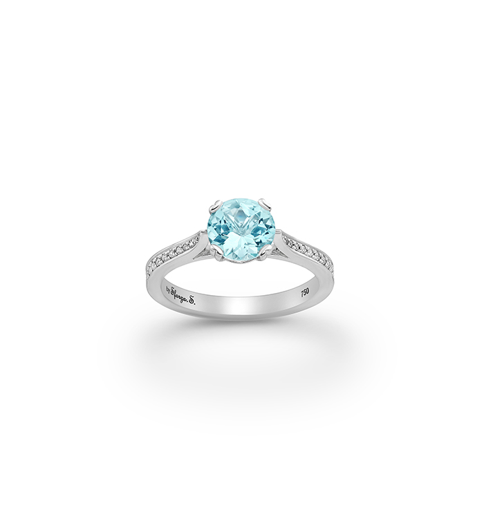 33-0079 - Engagement Ring in 18K White Gold, Decorated with Aquamarine and Diamonds.